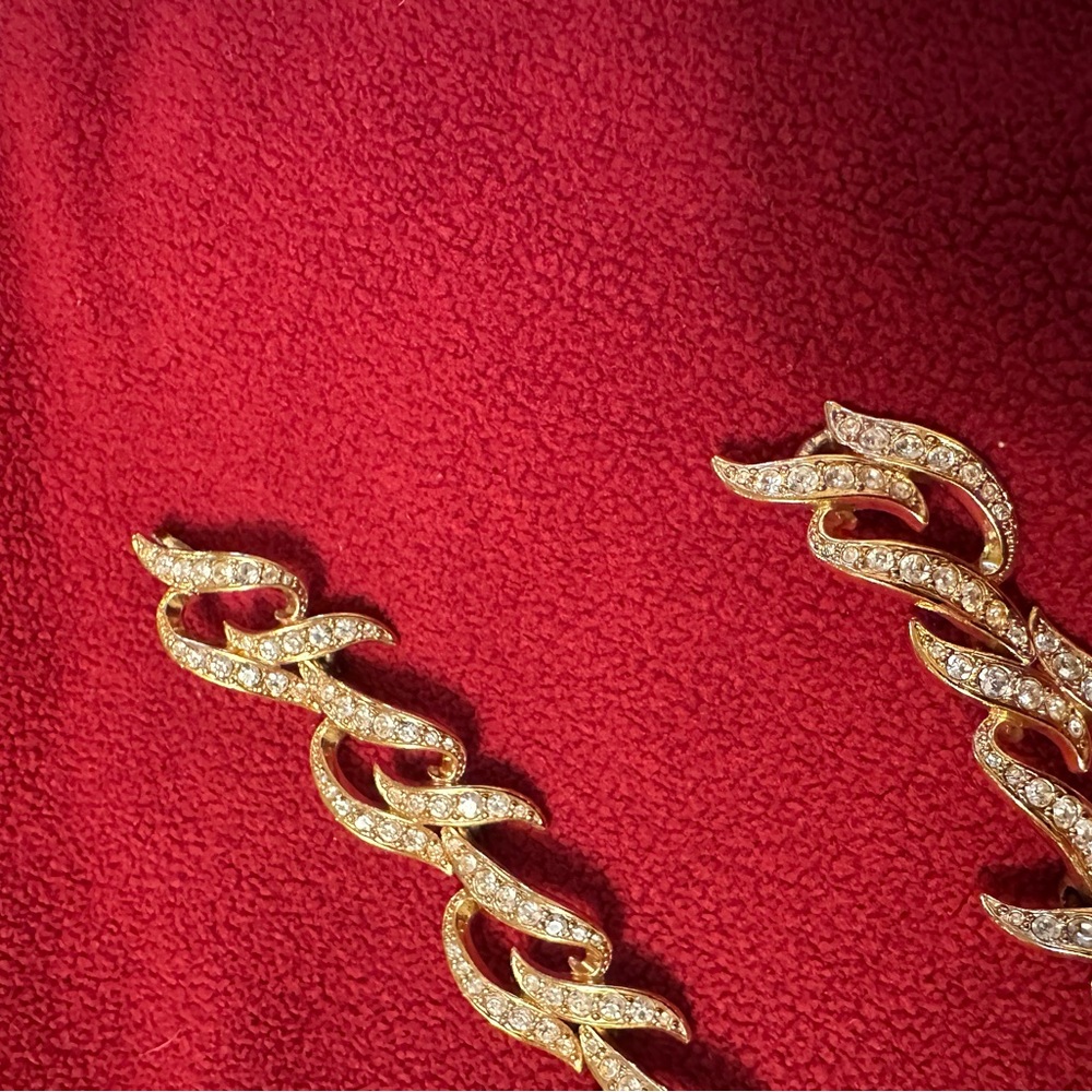 Vintage ELIZABETH TAYLOR for Avon “Eternal Flame” Crystal Rhinestone Necklace - Picture 8 of 8